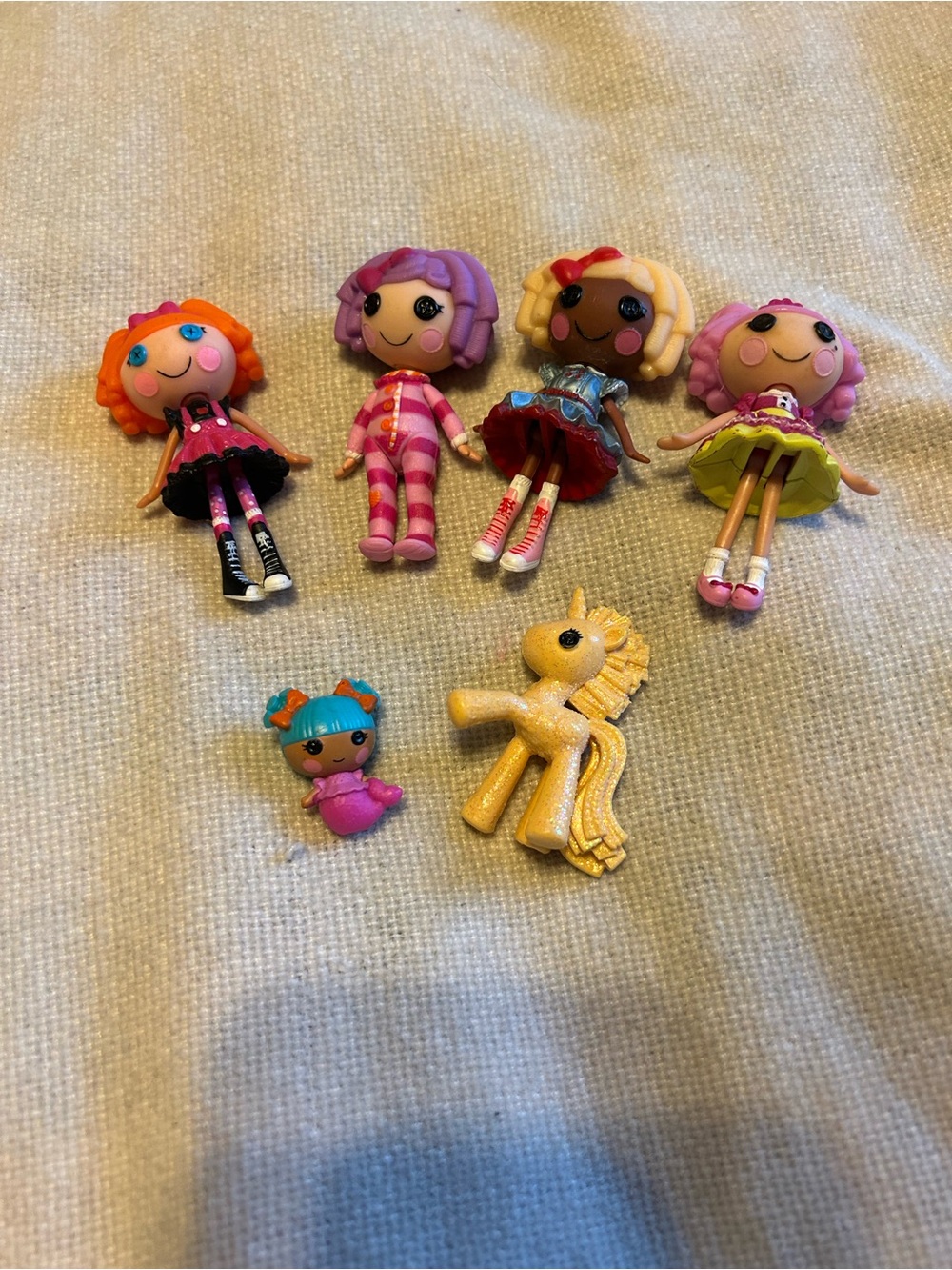 Lot of Mini Lalaloopsy dolls
